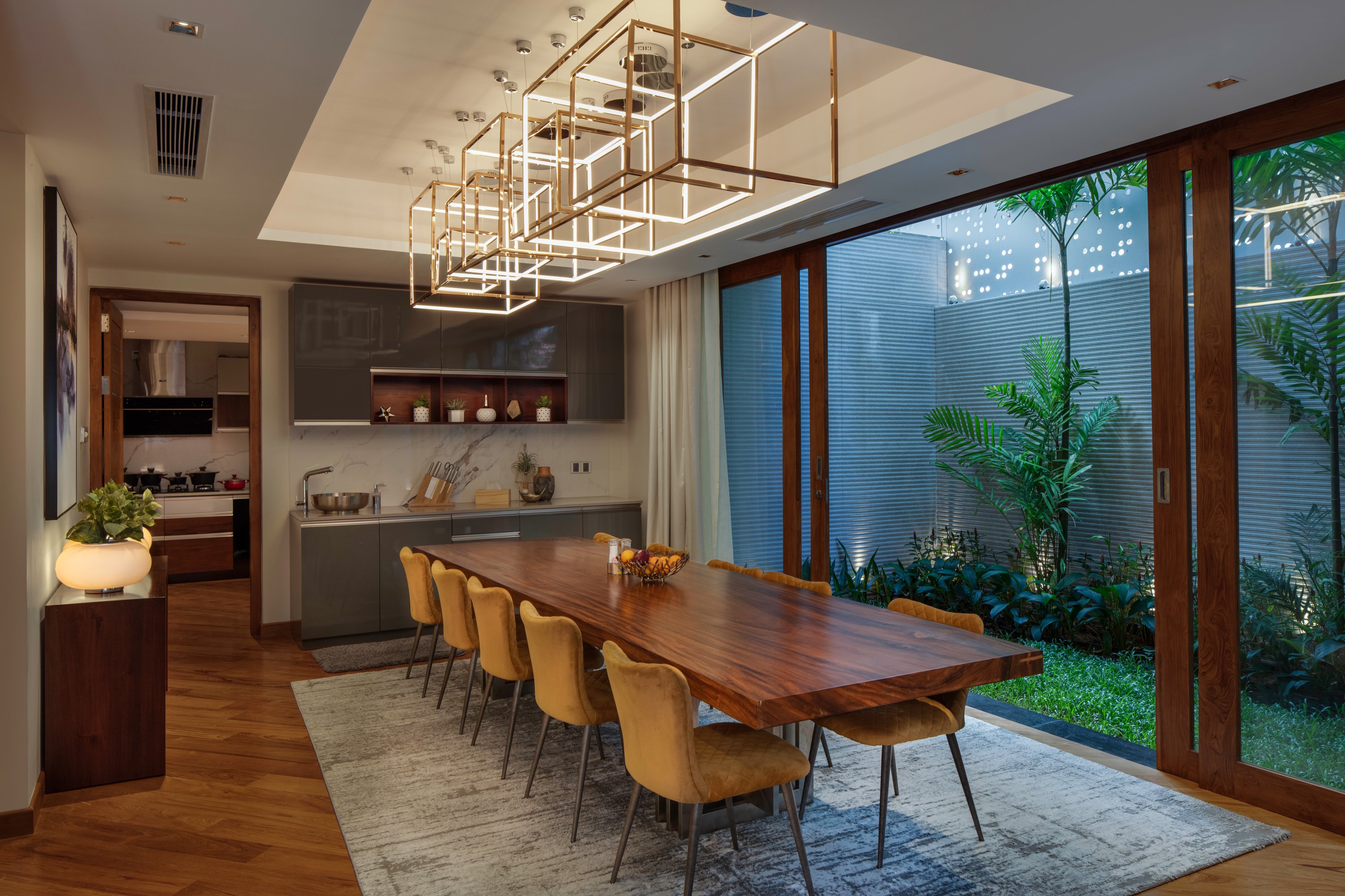 INTERIOR - PRIVATE RESIDENTIAL